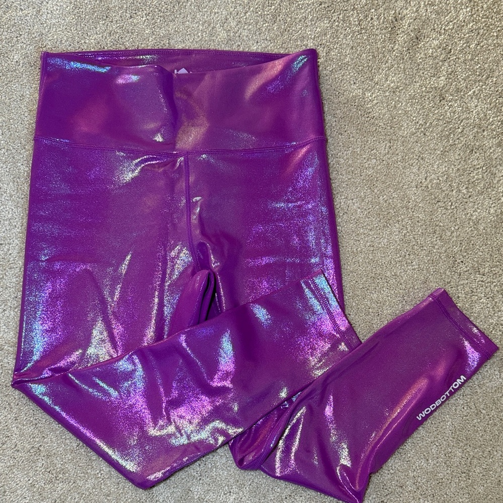 WodBottom shiny hiney leggings L